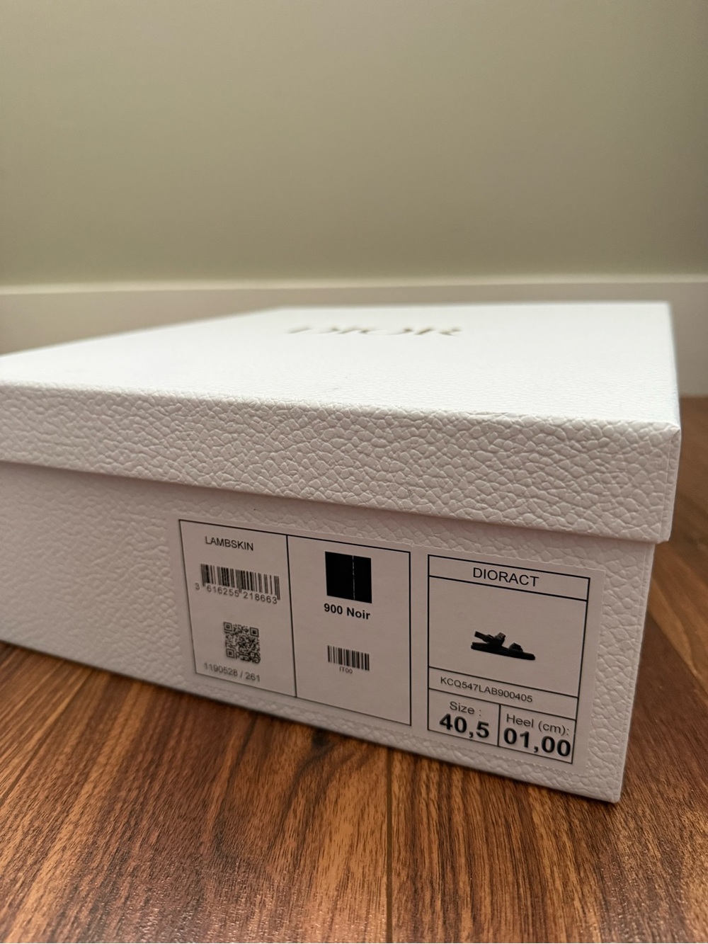 BRAND NEW DIOR SANDALS - Picture 3 of 15
